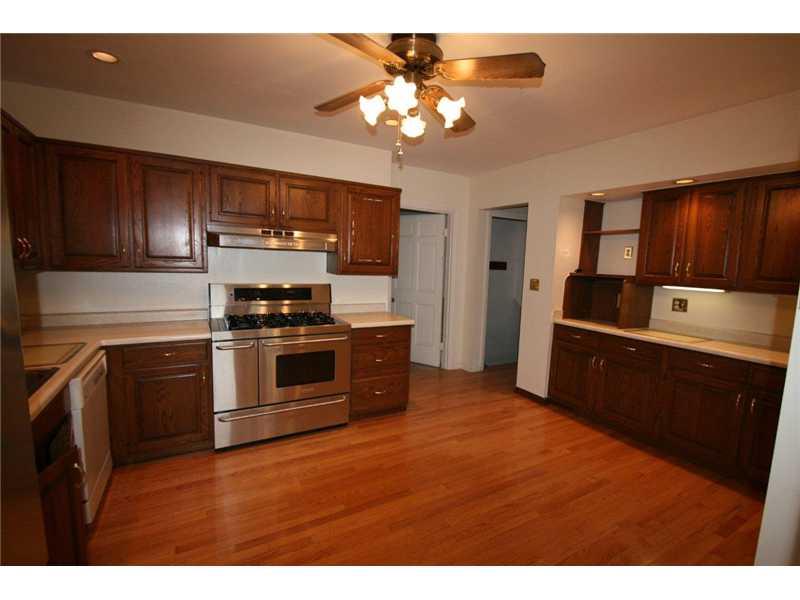 4028 Ewalt Road Gibsonia, PA 15044 - Photo 7 of 25 Kitchen. Appliances Stay, Gas Stove - Stainless, Refrigerator, Dishwasher