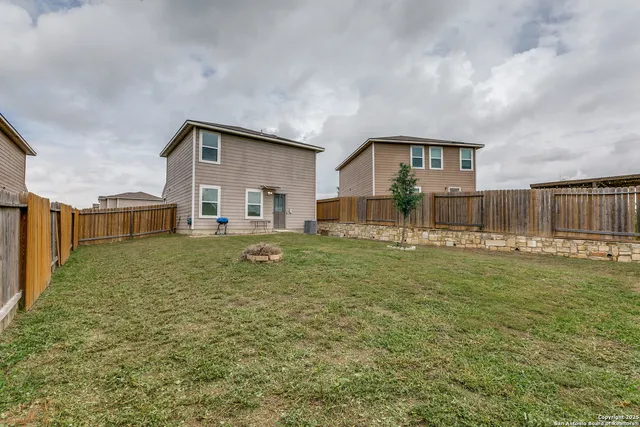 a house view with a outdoor space