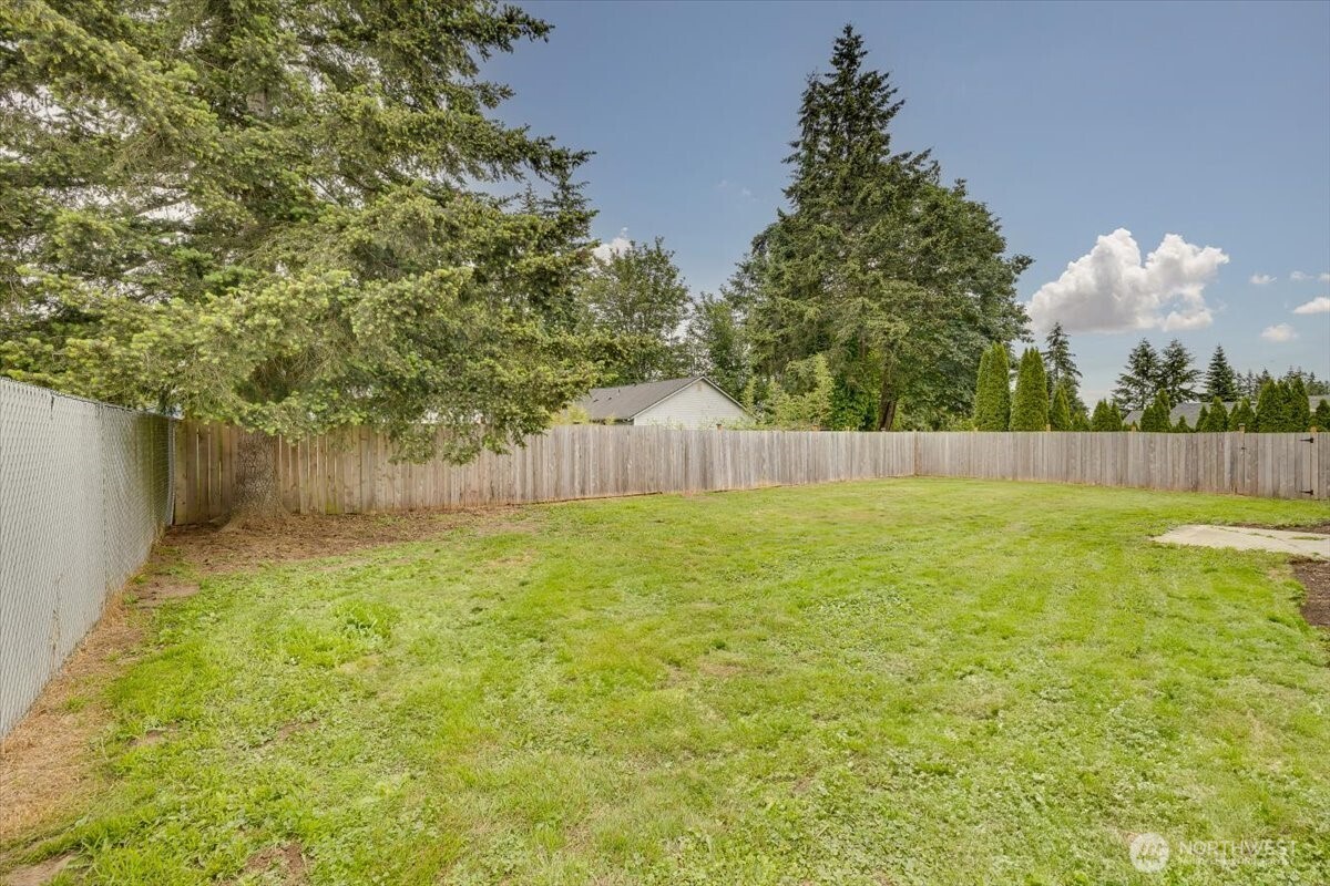 2521 Spruce Road Lake Stevens, WA 98258 - Photo 27 of 36