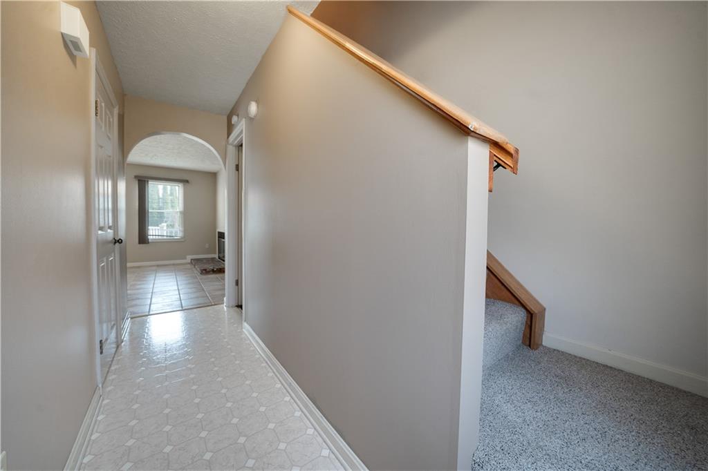 1117 Old Farm Road Lawrence, PA 15055 - Photo 4 of 27 Welcome Home!