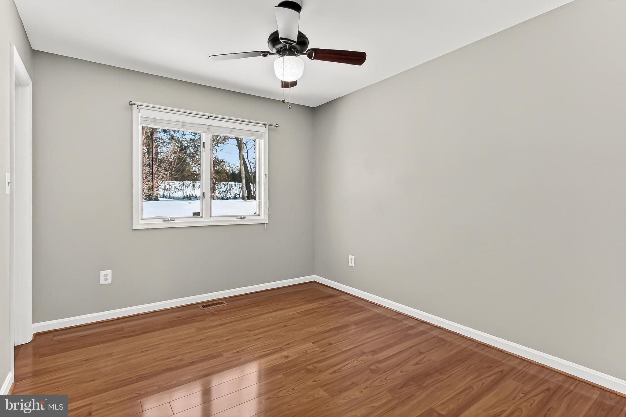 8564 Opal Road Warrenton, VA 20186 - Photo 15 of 88