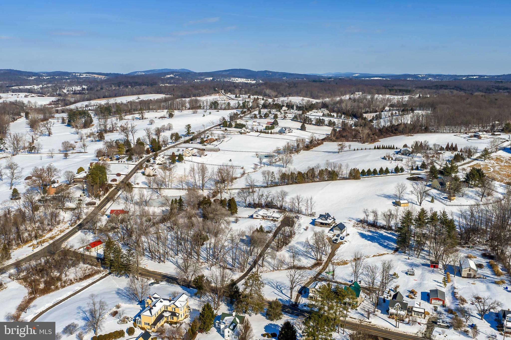 8564 Opal Road Warrenton, VA 20186 - Photo 21 of 88