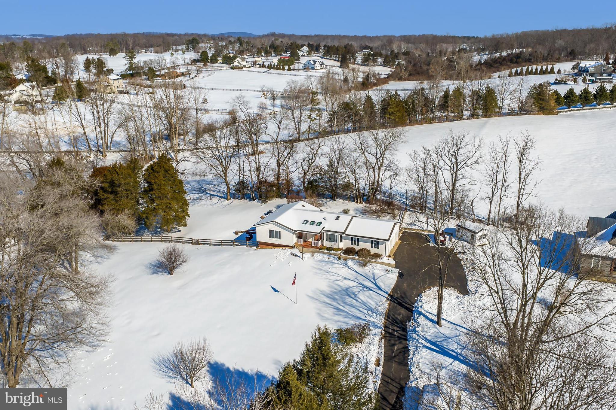 8564 Opal Road Warrenton, VA 20186 - Photo 24 of 88