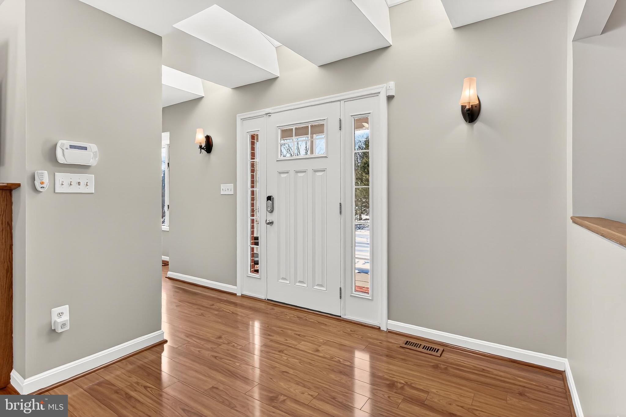 8564 Opal Road Warrenton, VA 20186 - Photo 3 of 88