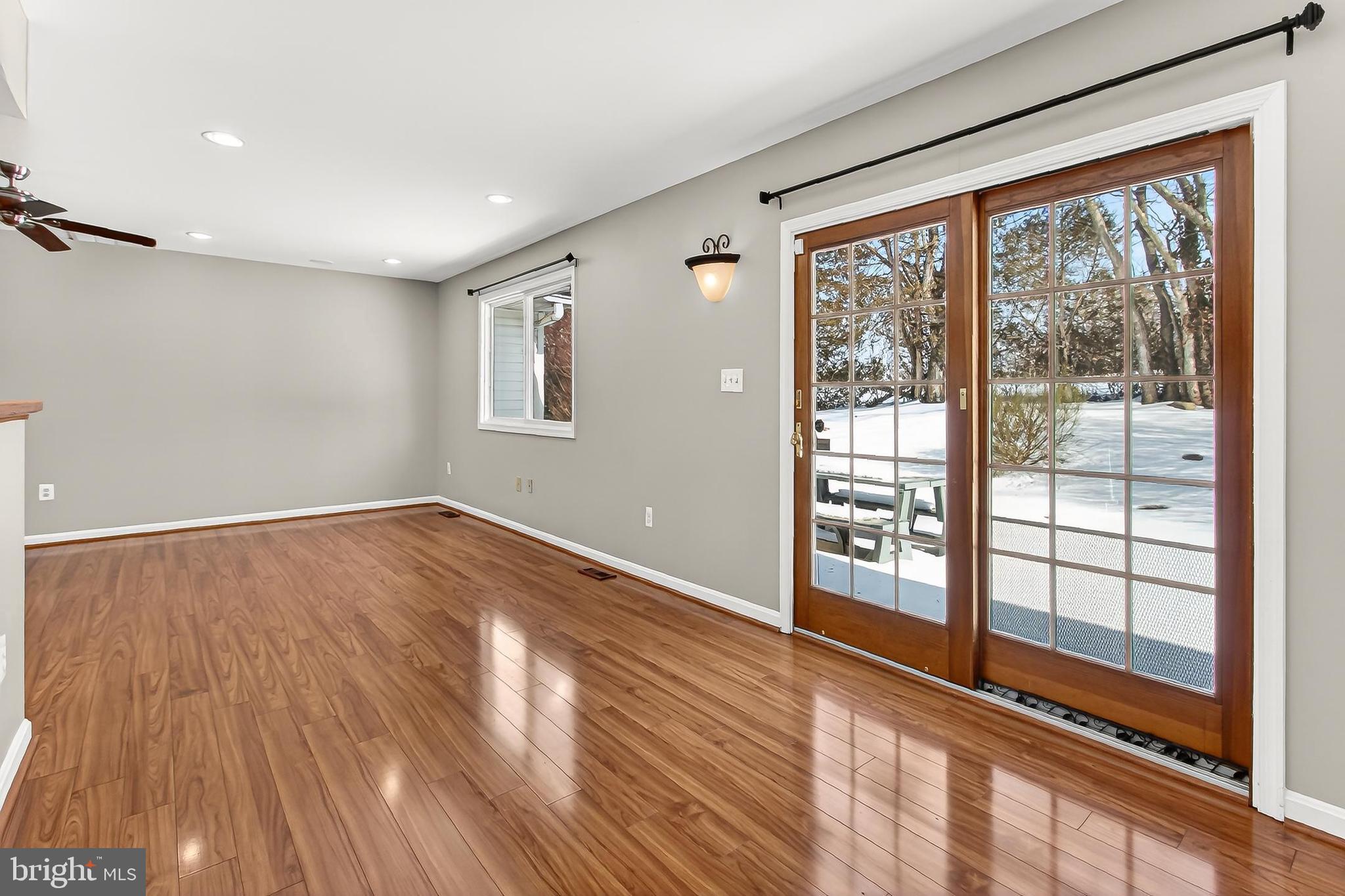 8564 Opal Road Warrenton, VA 20186 - Photo 33 of 88