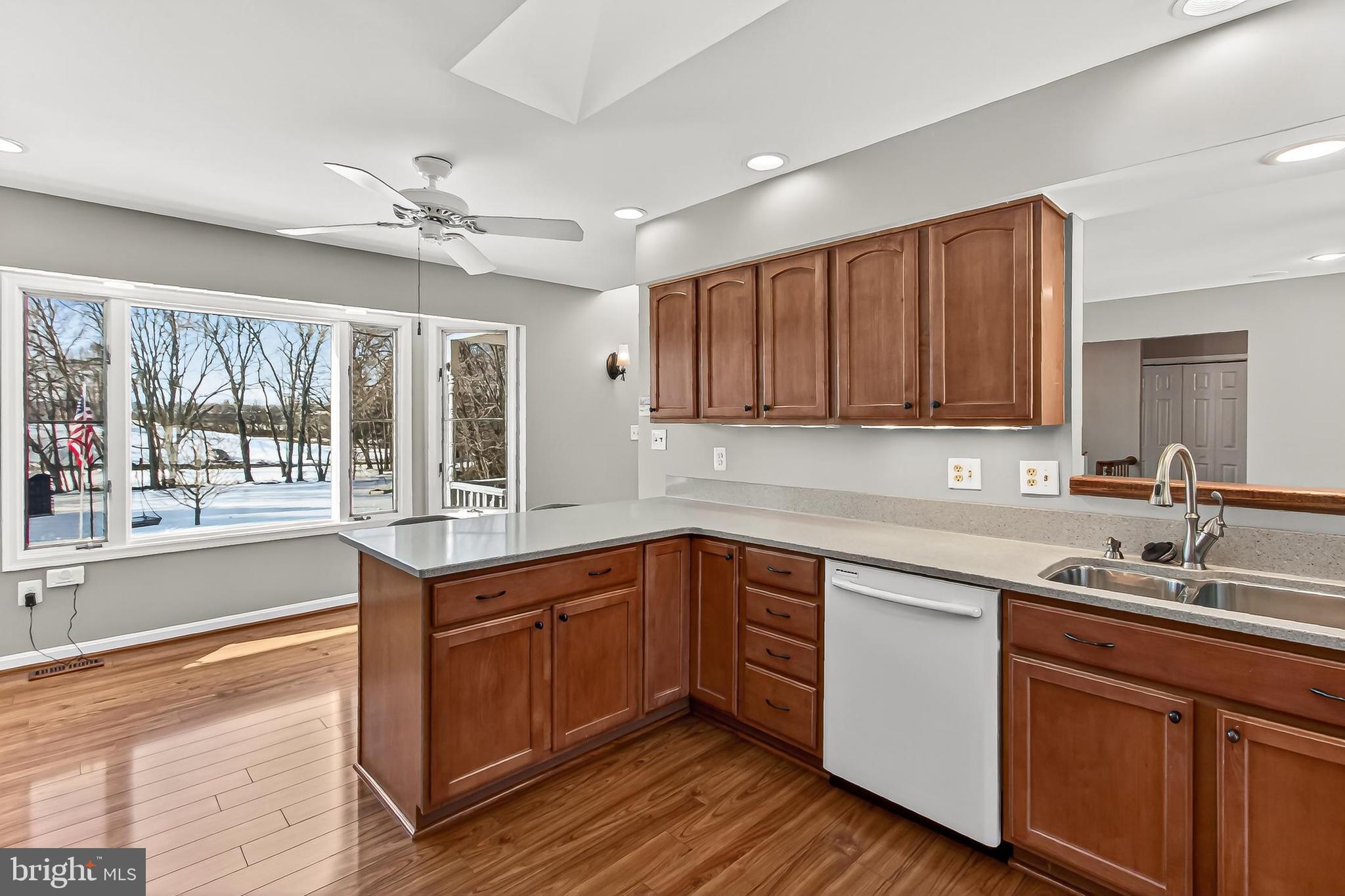 8564 Opal Road Warrenton, VA 20186 - Photo 35 of 88