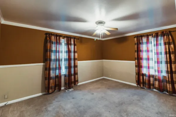 $209,000 | 1809 South Kenmore Drive, Evansville, IN 47714