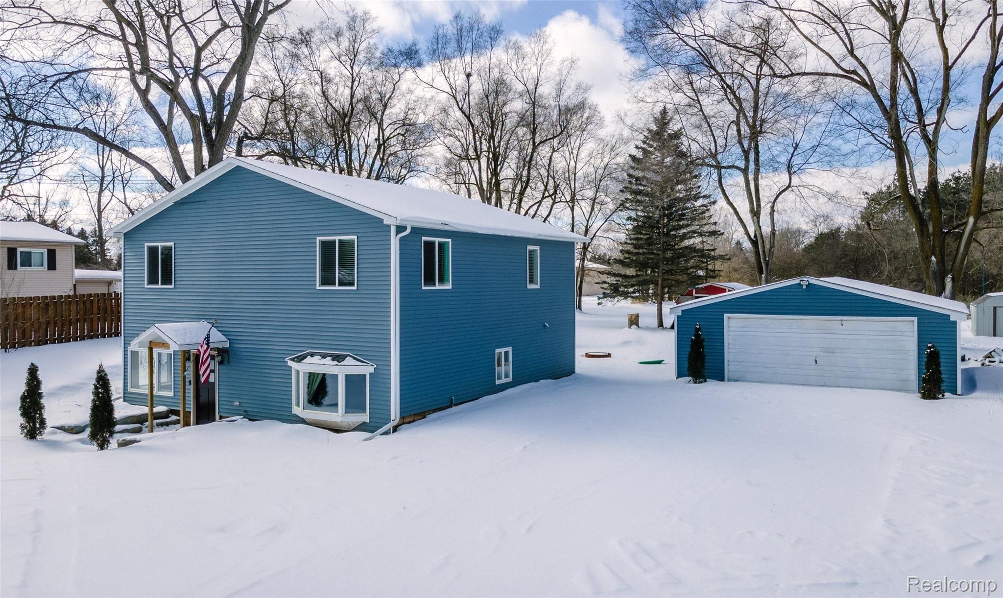 8673 Clarridge Road Clarkston, MI 48348 - Photo 11 of 59 MarkGibeau_ClarridgeClarkston_11.JPG