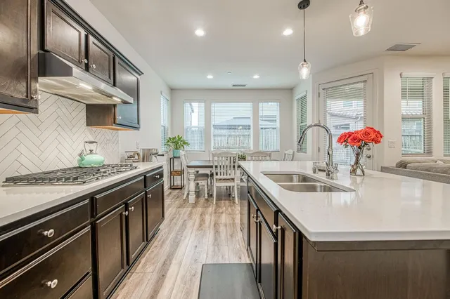 $389,999 | 123 Capstone Way South, Madera, CA 93636