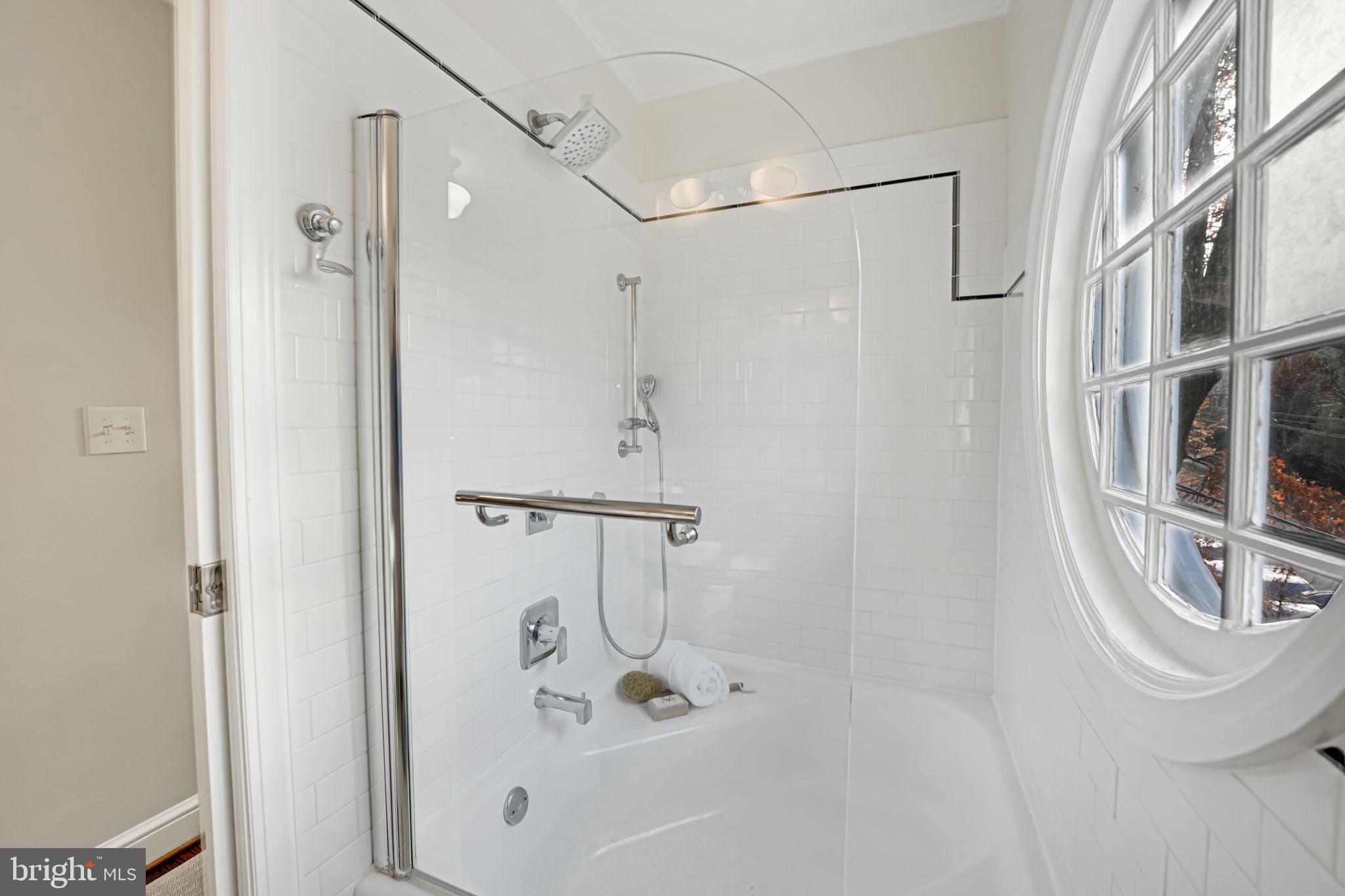 4711 Reservoir Road Northwest Washington, DC 20007 - Photo 16 of 32