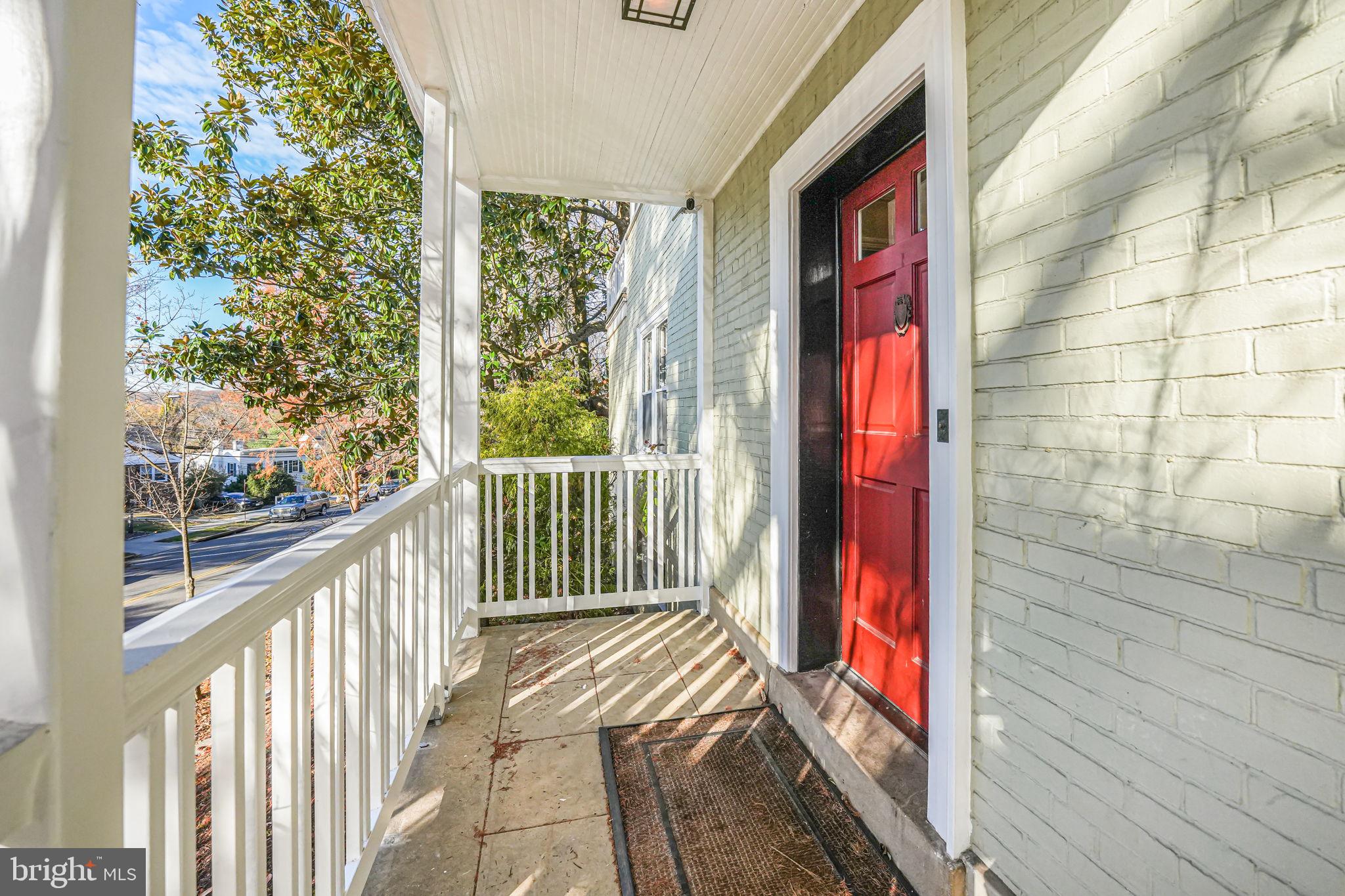 4711 Reservoir Road Northwest Washington, DC 20007 - Photo 2 of 32