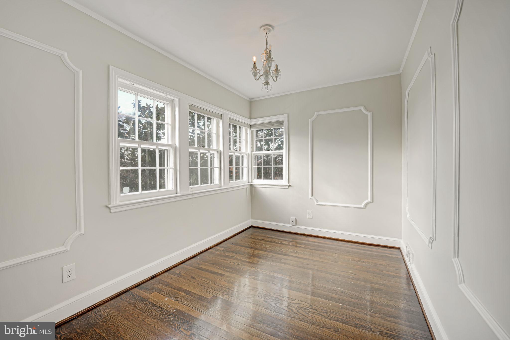 4711 Reservoir Road Northwest Washington, DC 20007 - Photo 21 of 32