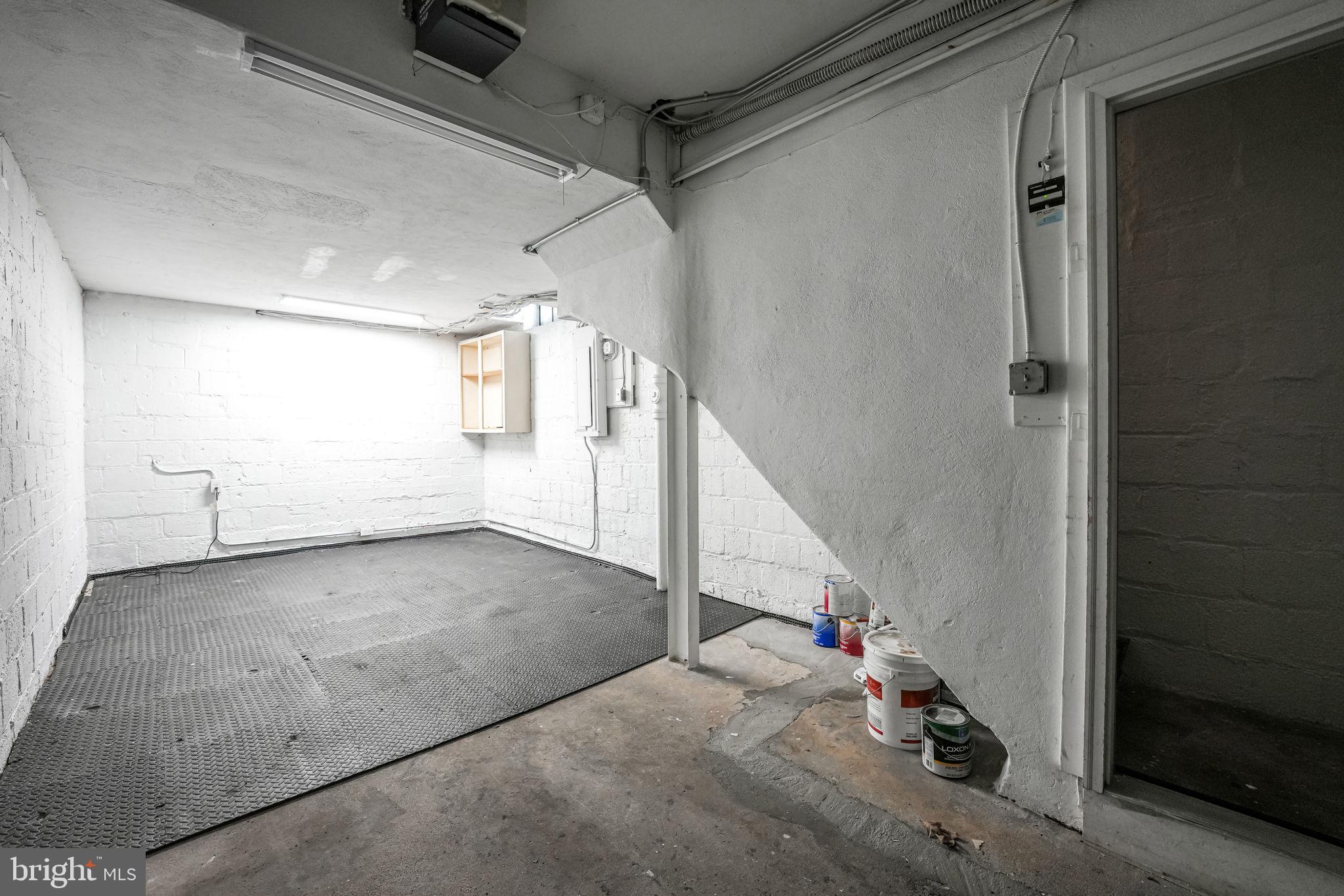 4711 Reservoir Road Northwest Washington, DC 20007 - Photo 27 of 32