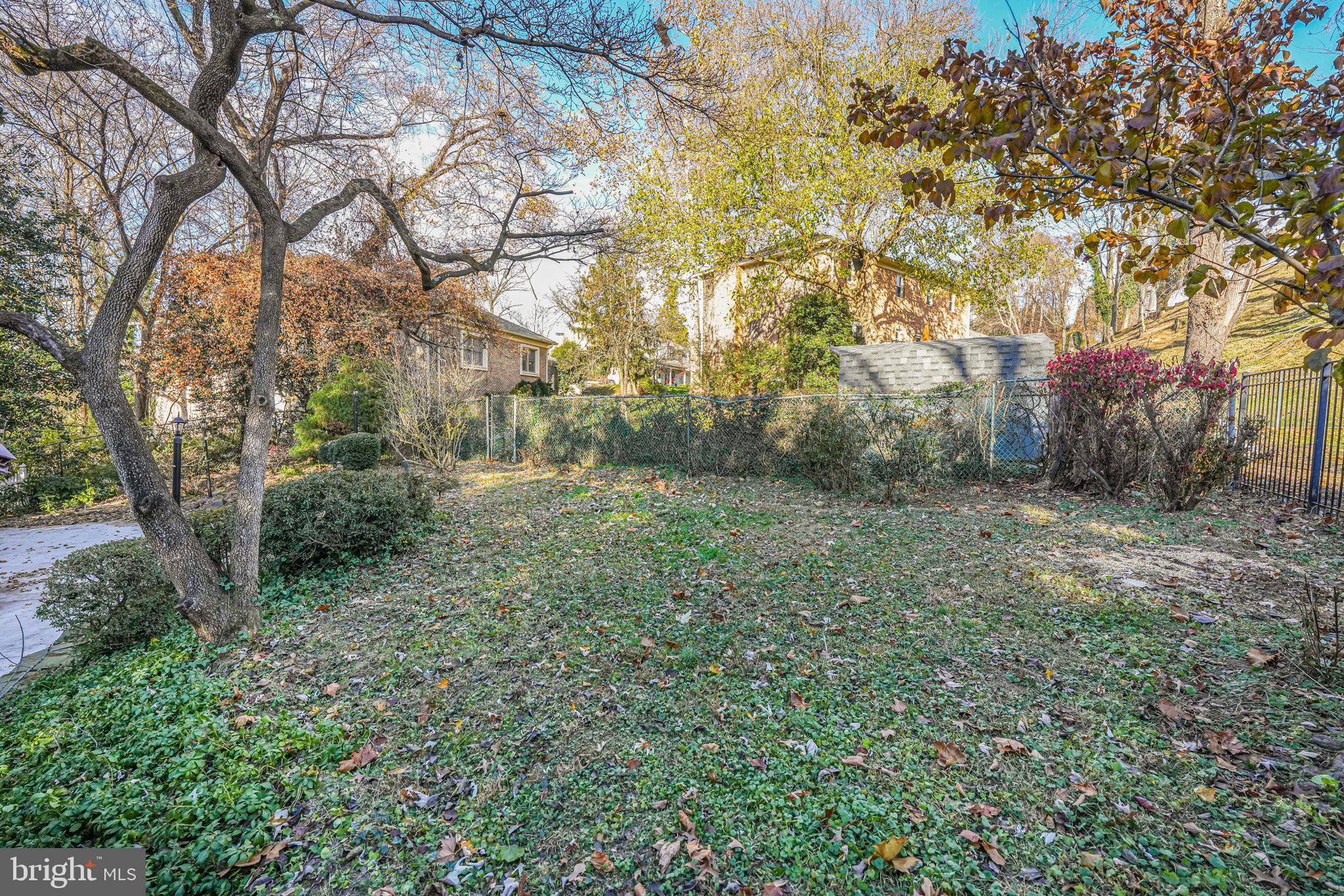 4711 Reservoir Road Northwest Washington, DC 20007 - Photo 31 of 32