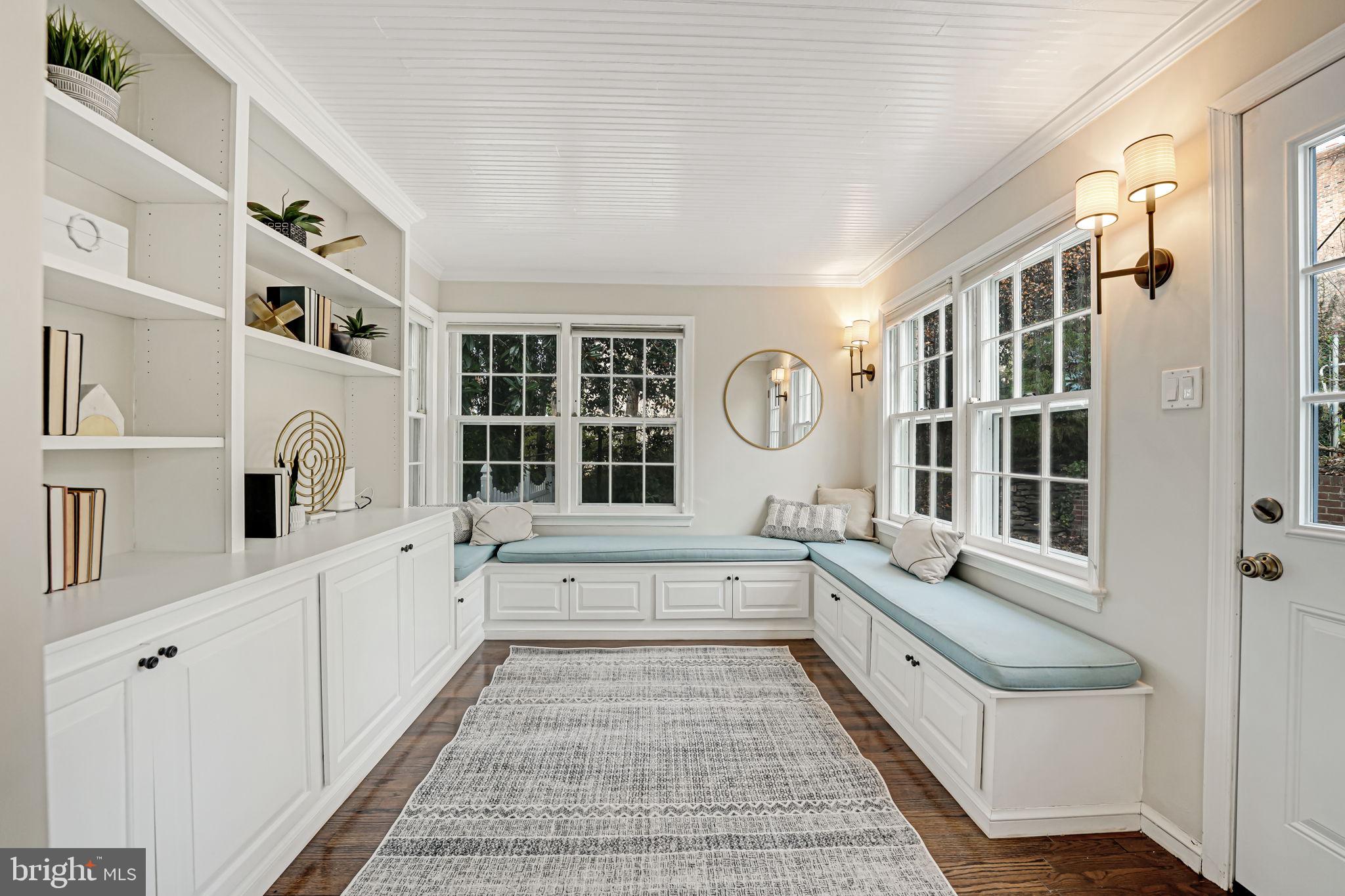 4711 Reservoir Road Northwest Washington, DC 20007 - Photo 8 of 32