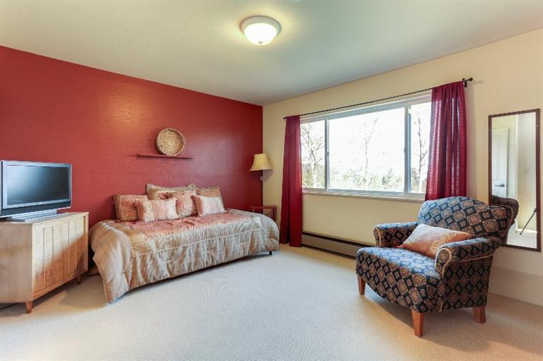 630 Holton Road Talent, OR 97540 - Photo 32 of 35 Additional Photo