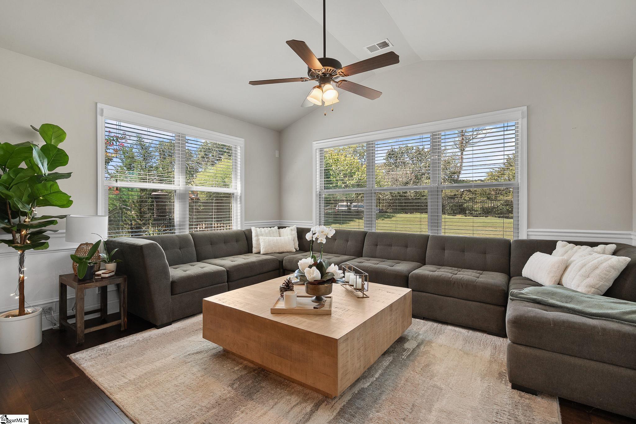 2 Sunray Ln. Simpsonville, SC 29681 - Photo 14 of 48