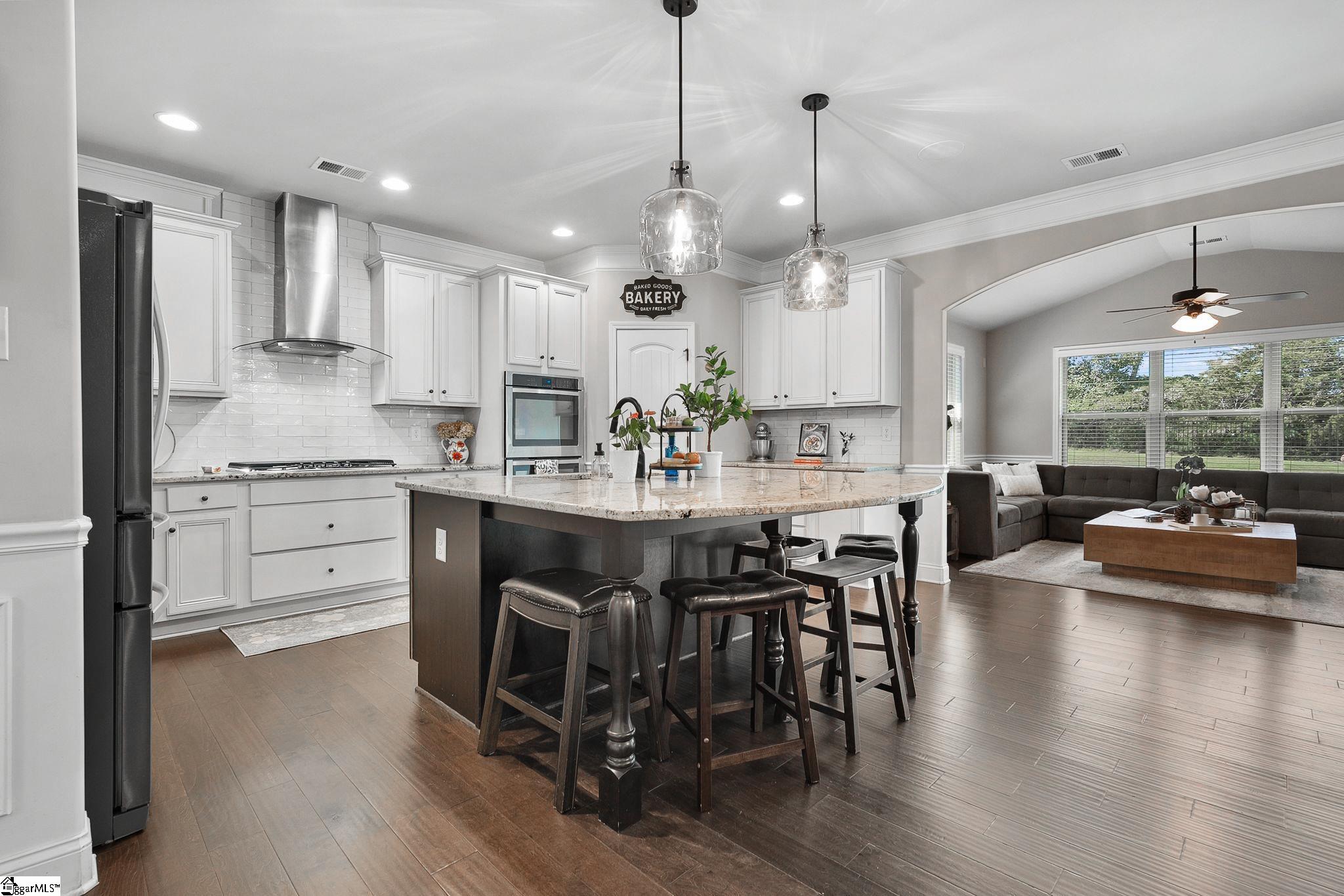 2 Sunray Ln. Simpsonville, SC 29681 - Photo 3 of 48