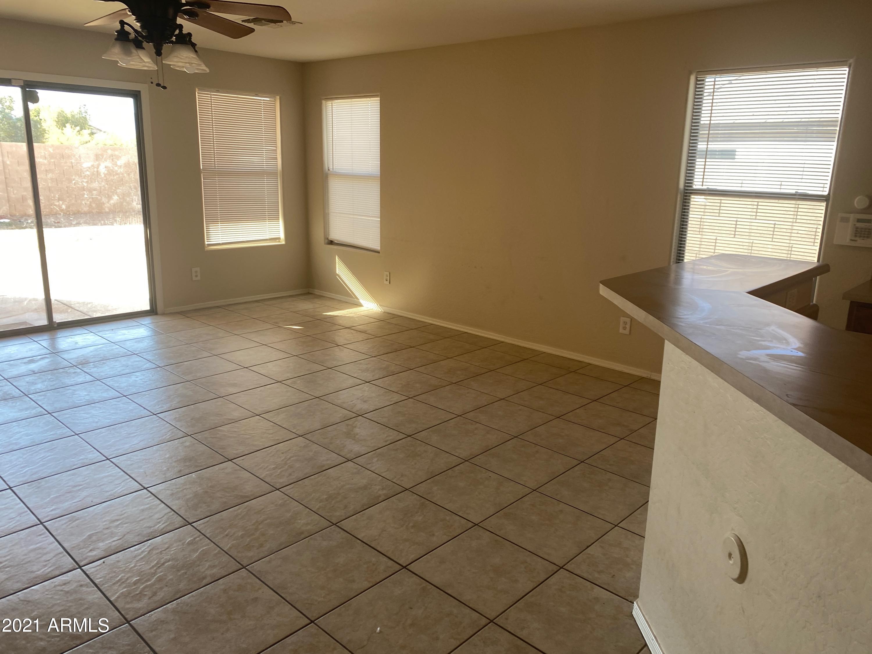 9945 West Heber Road Tolleson, AZ 85353 - Photo 8 of 11 IMG_6146