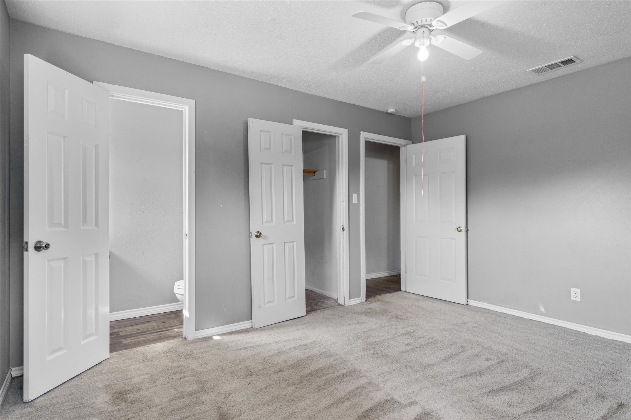 410 Williams Street Athens, TX 75751 - Photo 19 of 30 a view of an empty room with a ceiling fan