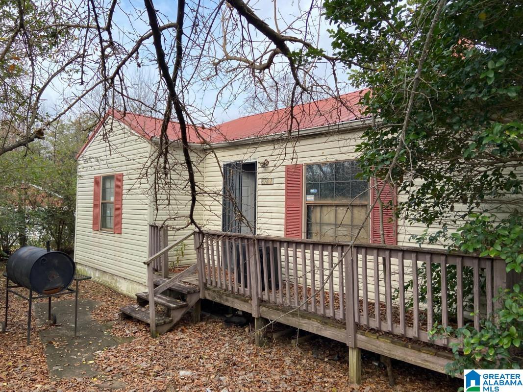 6701 Grasselli Road Fairfield, AL 35064 - Photo 3 of 10