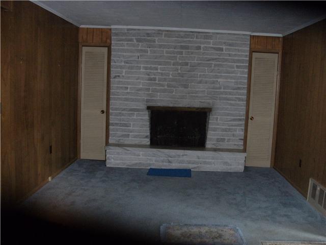 19217 Greist Road Stoutsville, OH 43154 - Photo 8 of 11 Gallery Image 8
