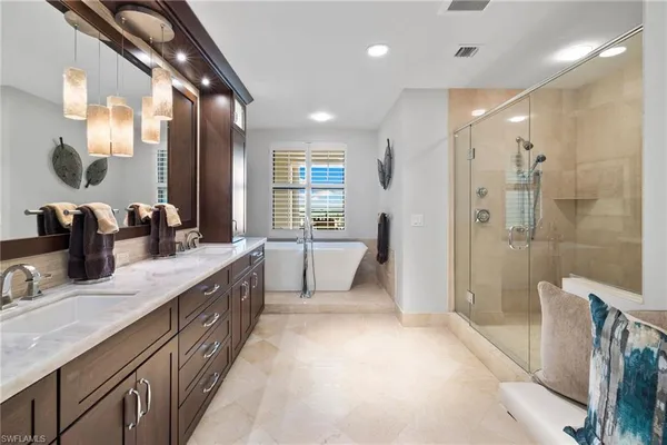 $3,500,000 | 960 Cape Marco Drive, Unit 2105, Marco Island, FL 34145