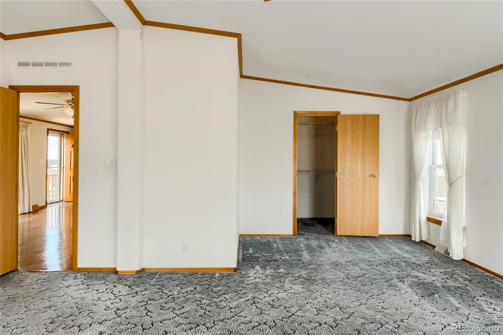 550 South Dutch Valley Road Bennett, CO 80102 - Photo 16 of 34 Gallery Image 16