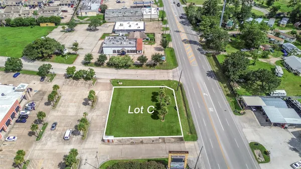 $1,200 | 23221 Aldine Westfield Road, Spring, TX 77373