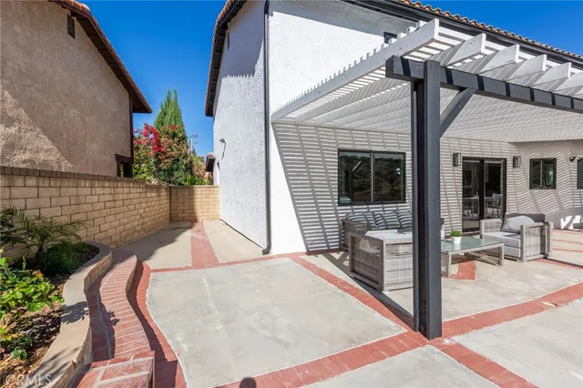 a view of outdoor space