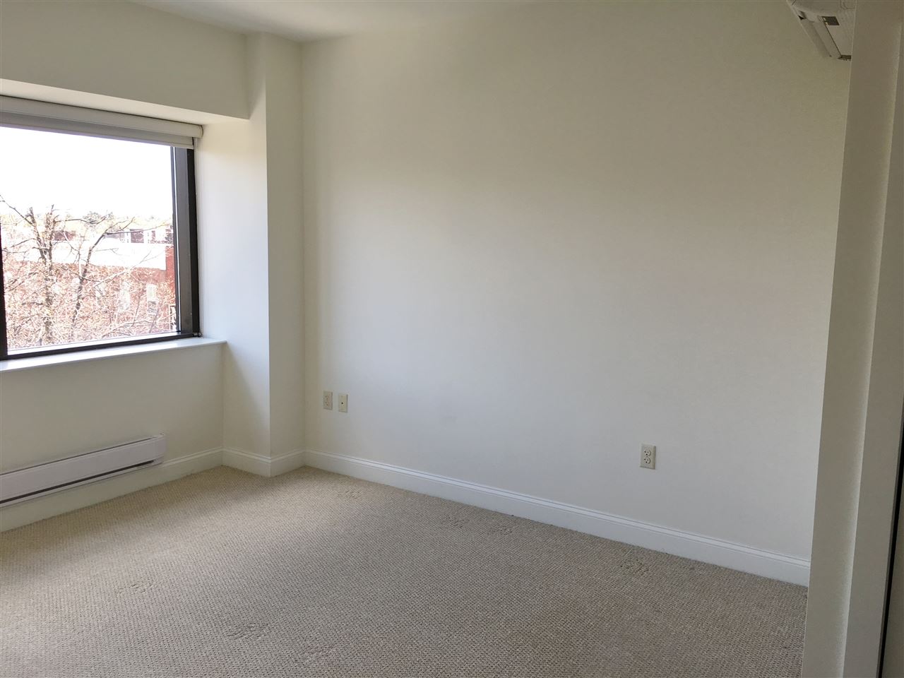 875 Elm Street, Unit 417 Manchester, NH 03101 - Photo 25 of 39