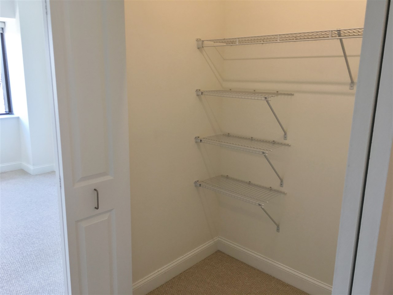 875 Elm Street, Unit 417 Manchester, NH 03101 - Photo 30 of 39