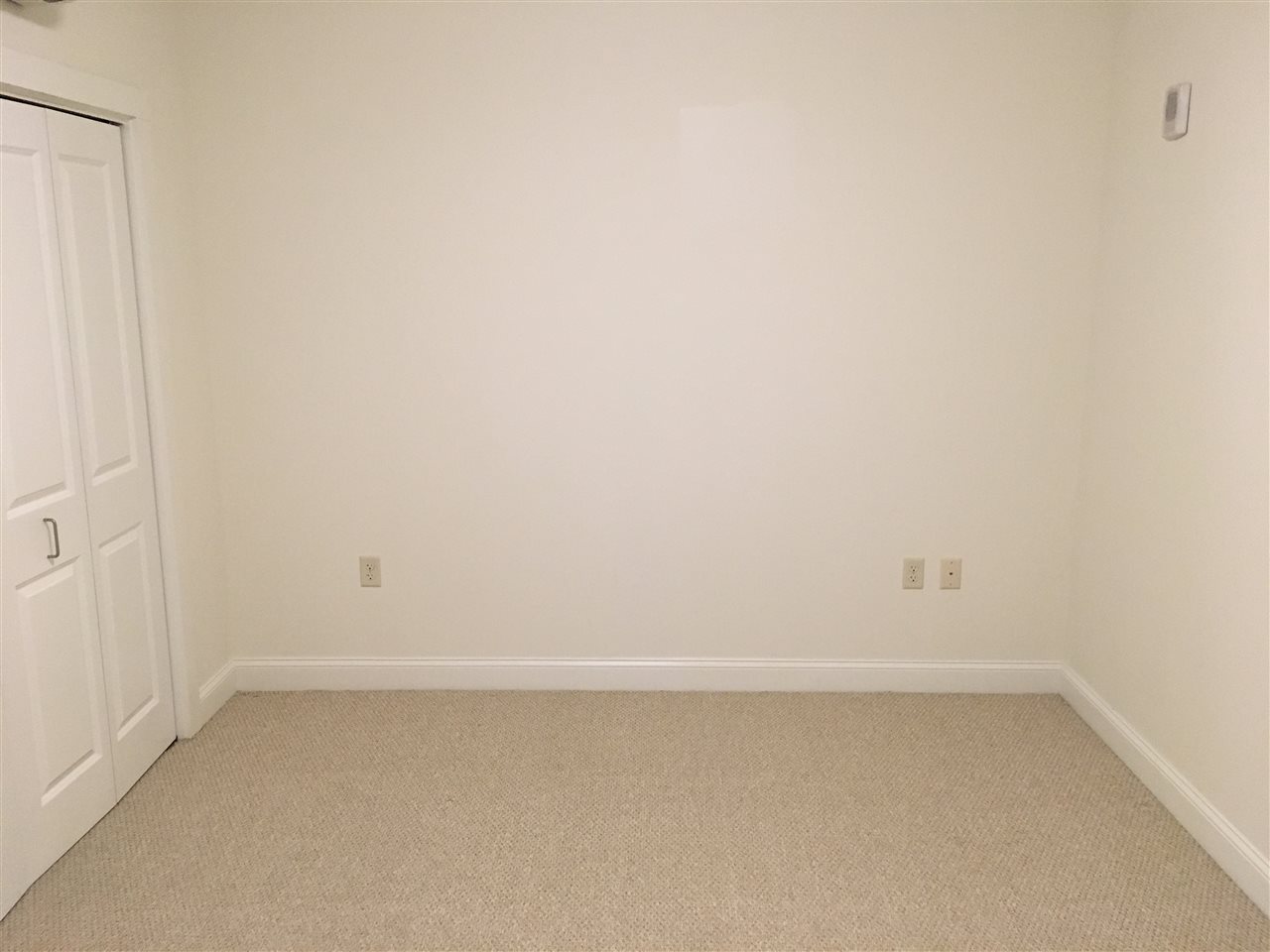 875 Elm Street, Unit 417 Manchester, NH 03101 - Photo 33 of 39