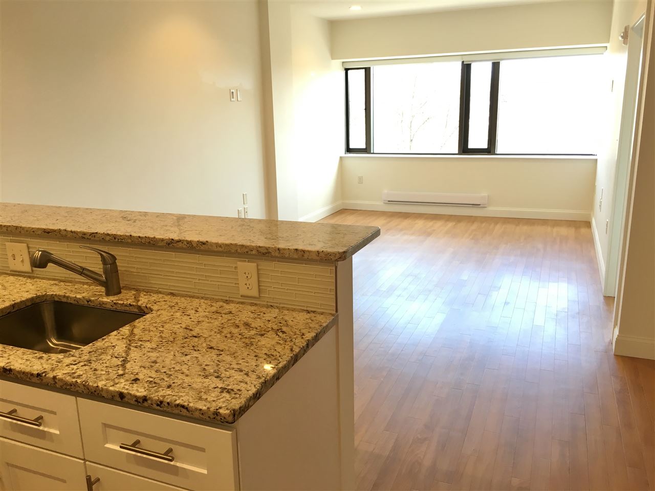 875 Elm Street, Unit 417 Manchester, NH 03101 - Photo 5 of 39