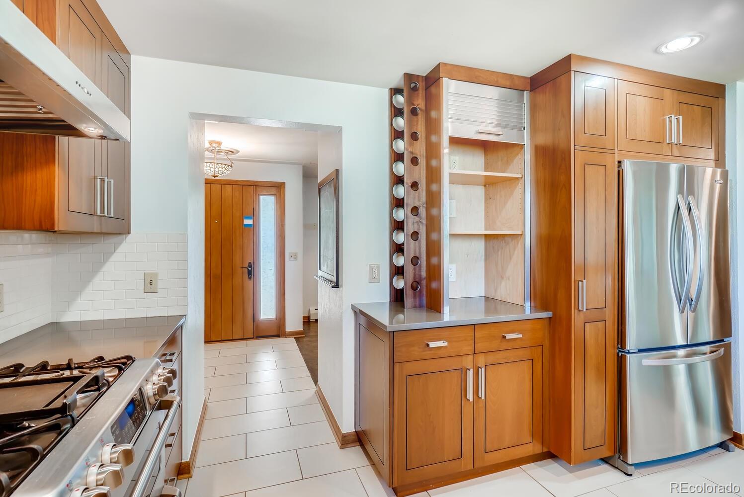 3335 Zephyr Court Wheat Ridge, CO 80033 - Photo 7 of 40