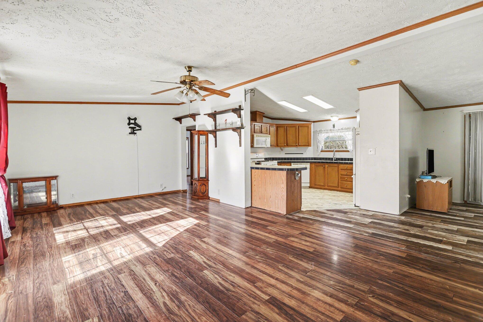 4827 West Paradise Road Battle Creek, MI 49015 - Photo 6 of 28 1000060895