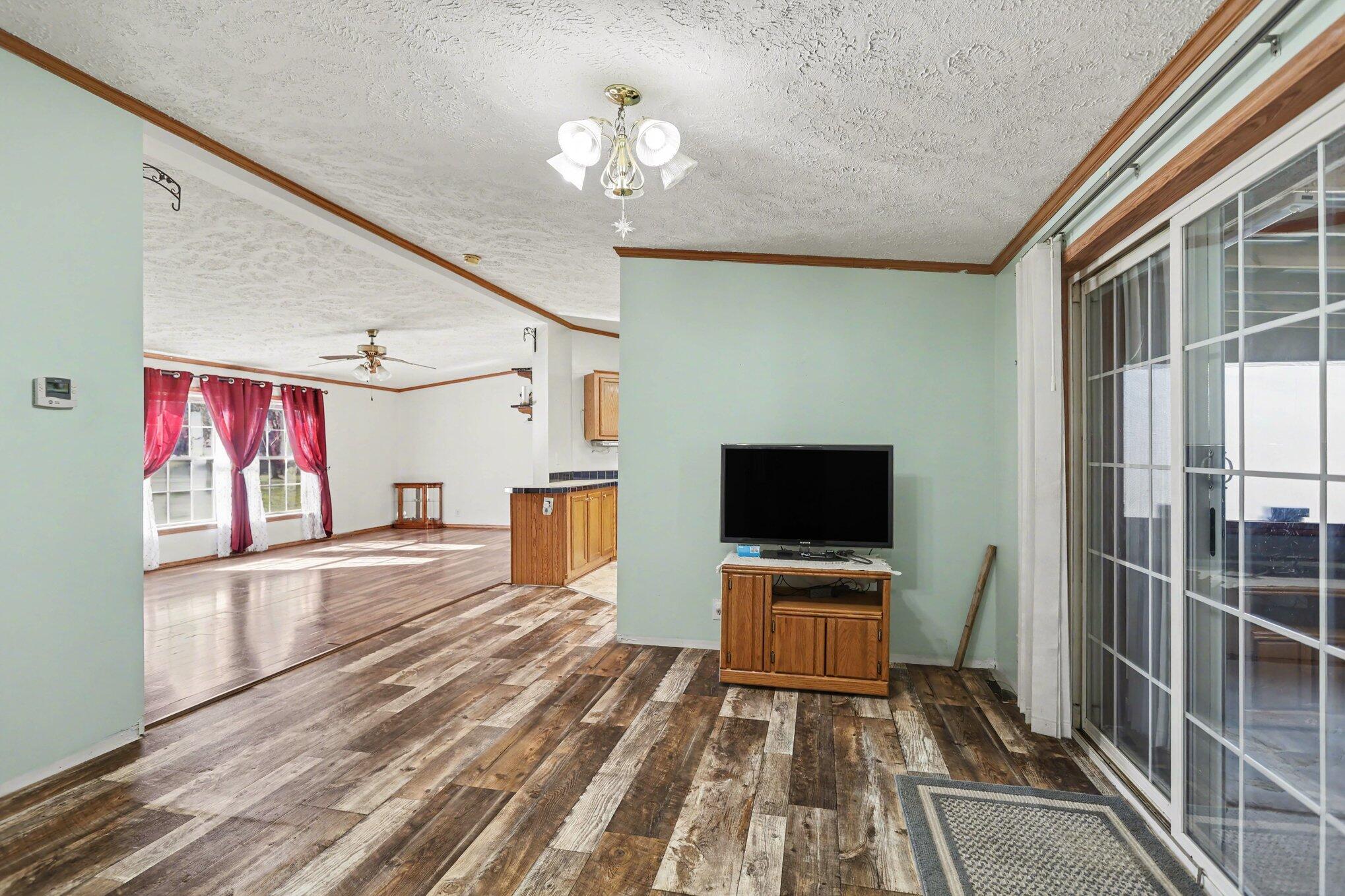 4827 West Paradise Road Battle Creek, MI 49015 - Photo 9 of 28 1000060899