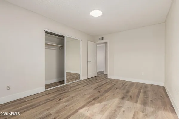 $319,990 | 1535 West Hazelwood Street, Phoenix, AZ 85015