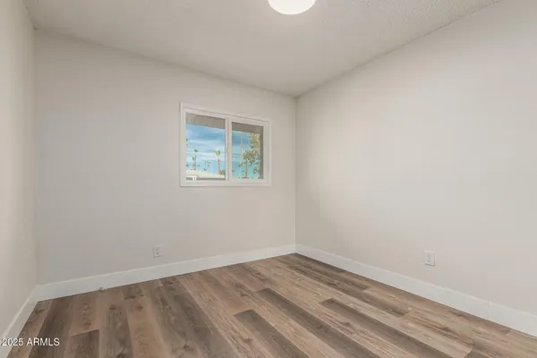 $319,990 | 1535 West Hazelwood Street, Phoenix, AZ 85015