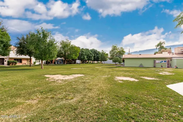 $319,990 | 1535 West Hazelwood Street, Phoenix, AZ 85015