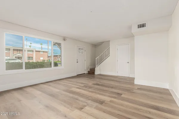 $319,990 | 1535 West Hazelwood Street, Phoenix, AZ 85015