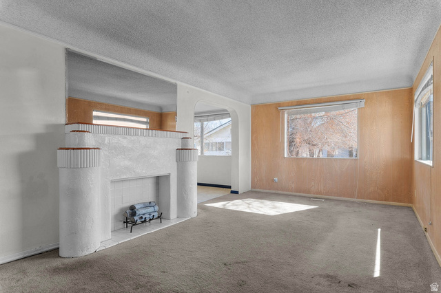 7689 Locust Street Midvale, UT 84047 - Photo 2 of 26 Large and bright living room.