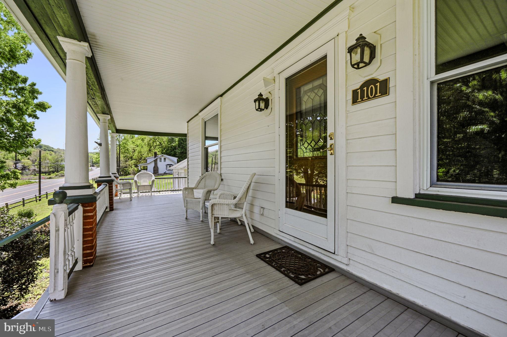 1101 Yorklyn Road Hockessin, DE 19707 - Photo 32 of 44 Front Porch
