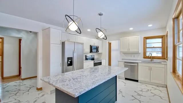 $365,000 | 124 Cedar Street Southeast, Mazeppa, MN 55956