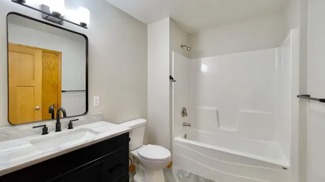 $365,000 | 124 Cedar Street Southeast, Mazeppa, MN 55956