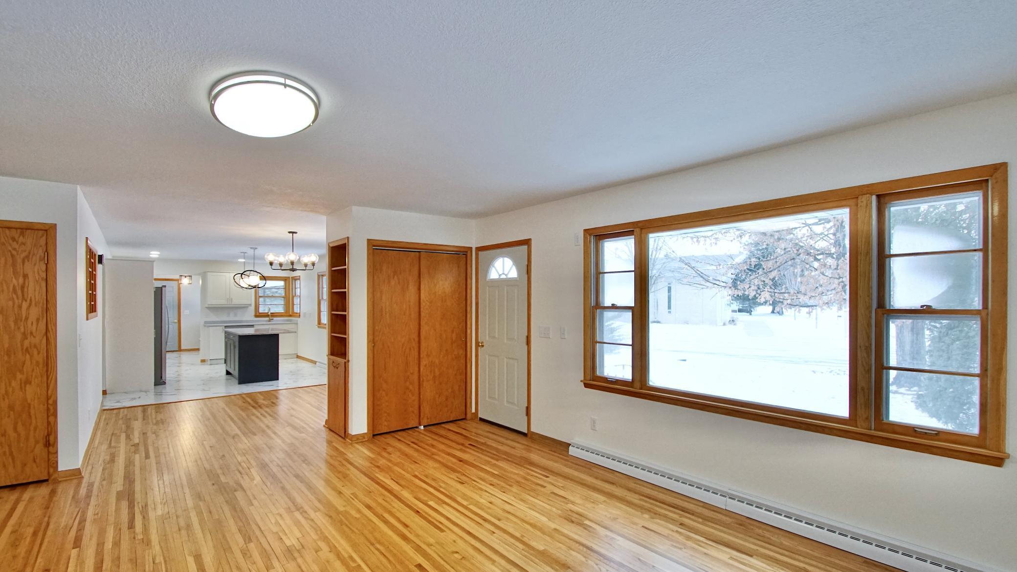 124 Cedar Street Southeast Mazeppa, MN 55956 - Photo 4 of 59