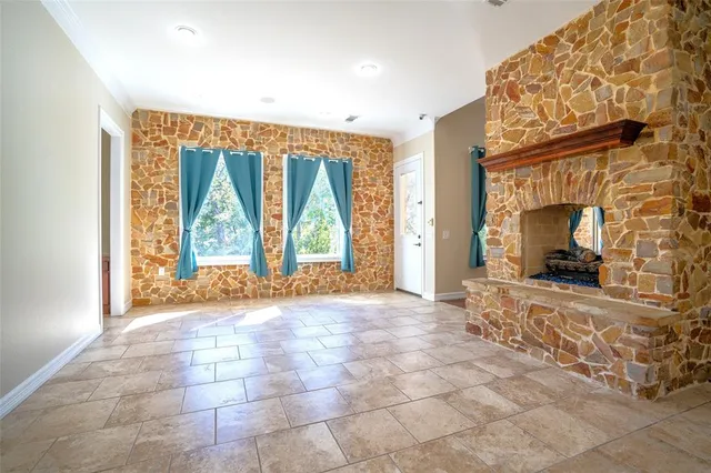 a view of a storage & utility room