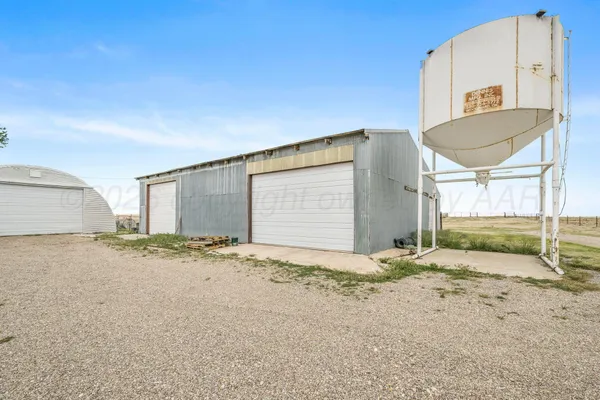 $345,000 | 8616 Farm To Market 48, Mobeetie, TX 79061