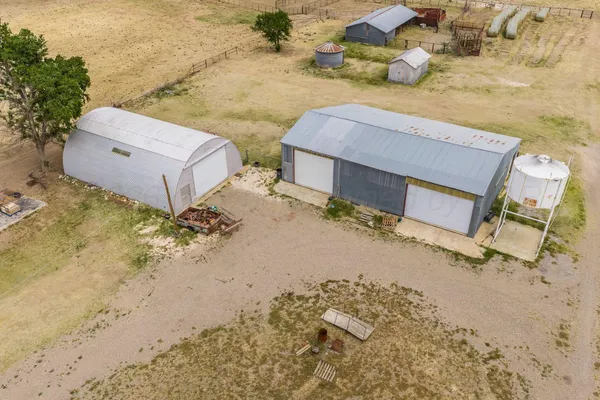 $345,000 | 8616 Farm To Market 48, Mobeetie, TX 79061