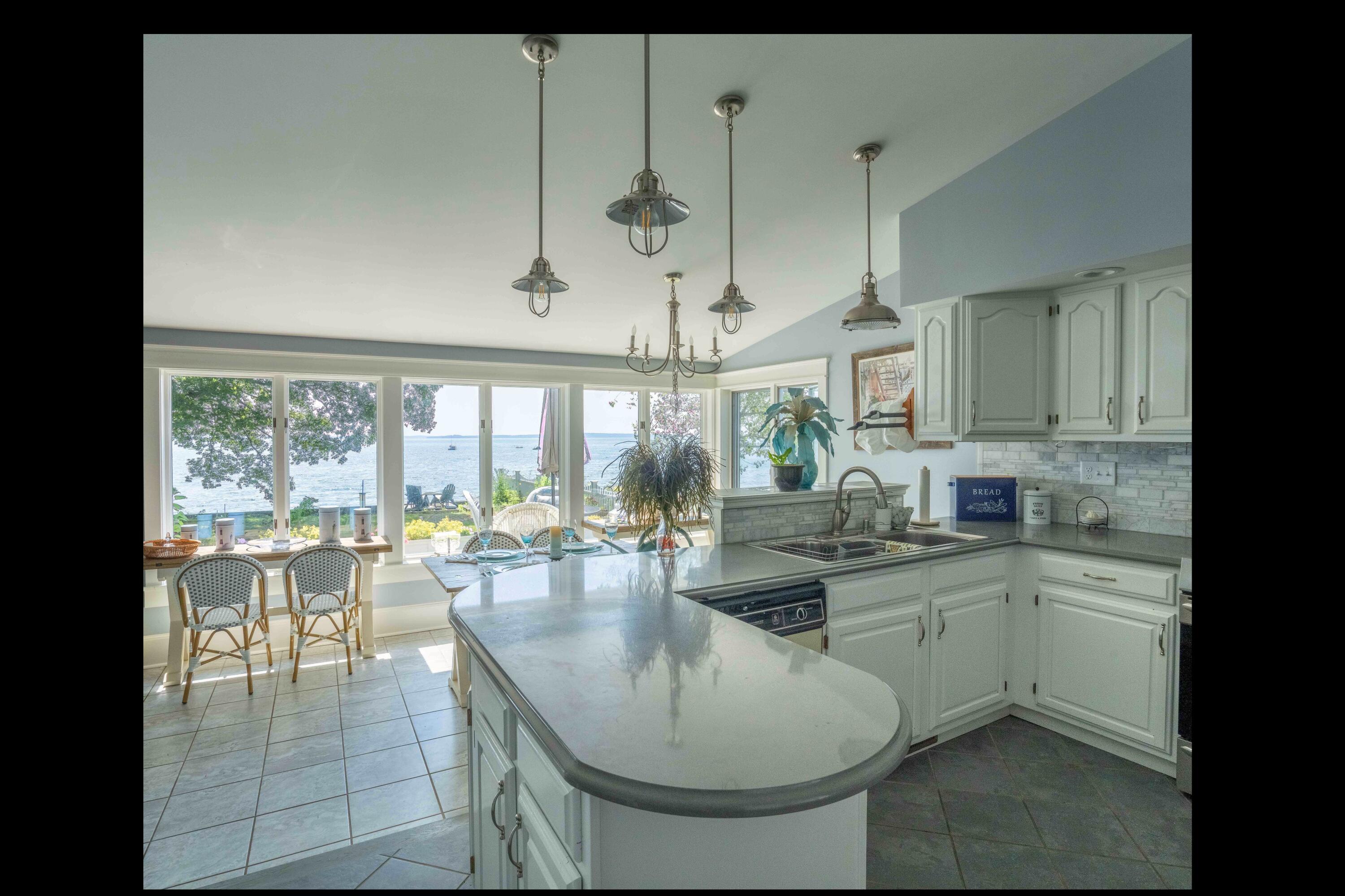 25 Water Street Searsport, ME 04974 - Photo 11 of 39 25 water st ,searsport Me.-7